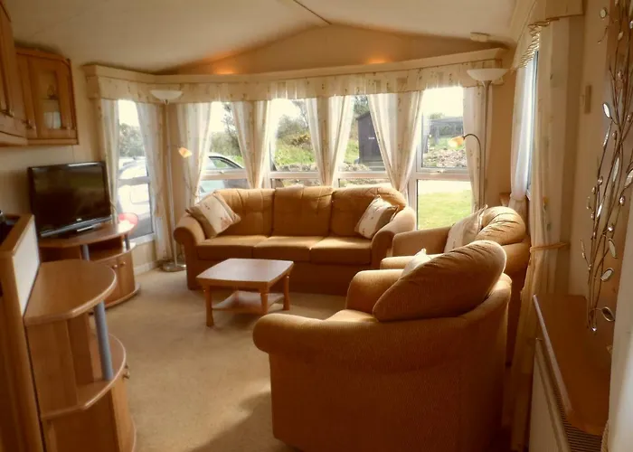 Peace And Quiet In Countryside Location Near Perranporth